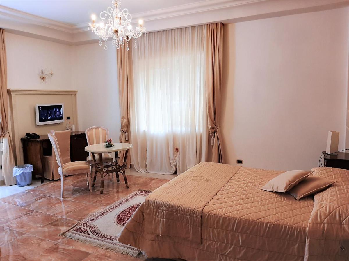 Regina Di Saba - Hotel Villa Per Ricevimenti Grottaminarda Eksteriør billede